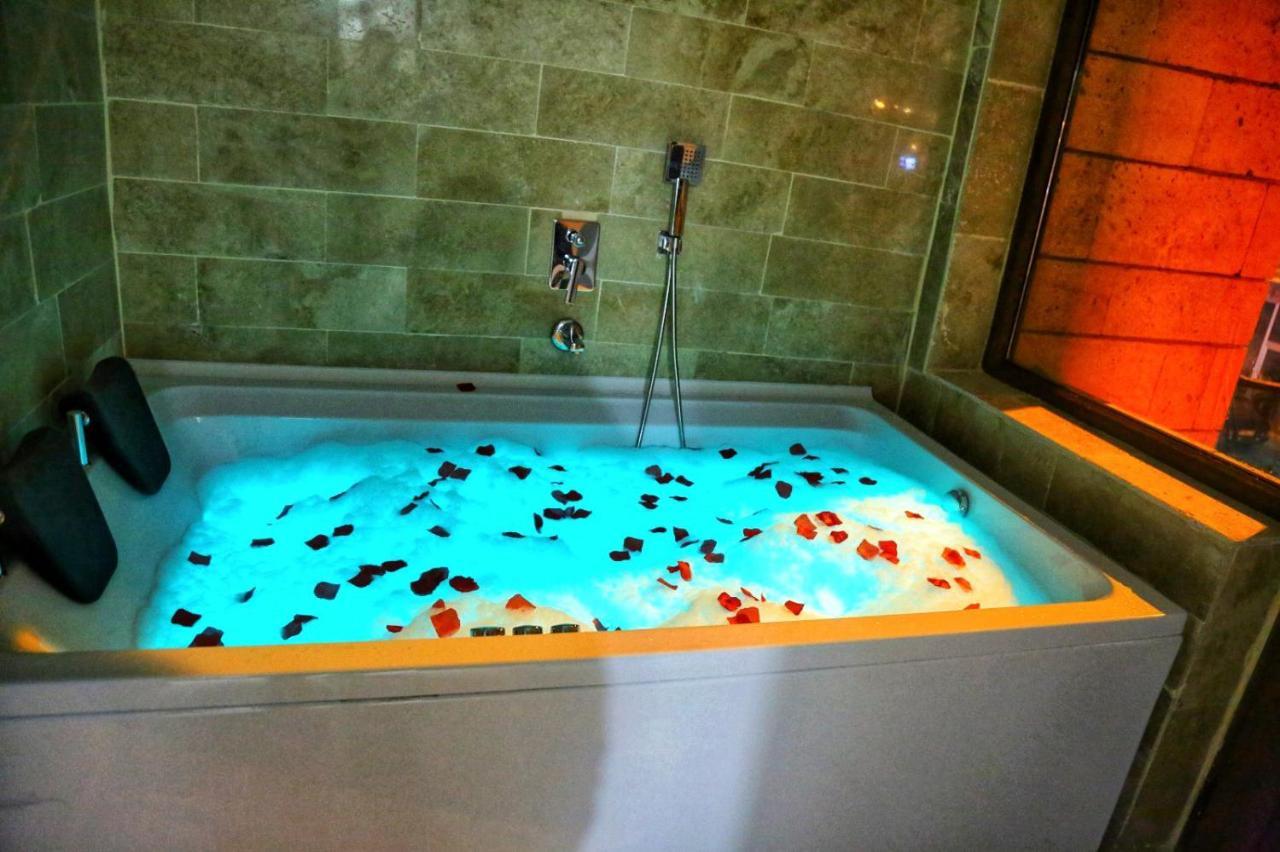 Whitestone Hotel Nevşehir Esterno foto